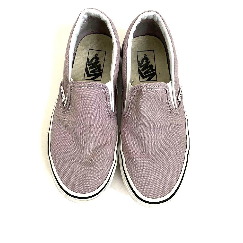 Vans Classic Slip On Sneaker Shoes Size  6 Purple